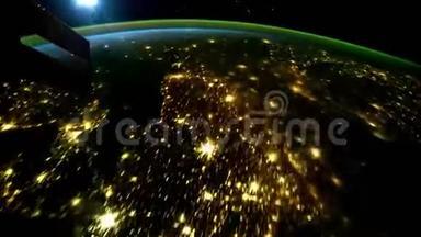 3个视频1。 从国际空间站上看到地球。 地球和北极光来自国际空间站。 由